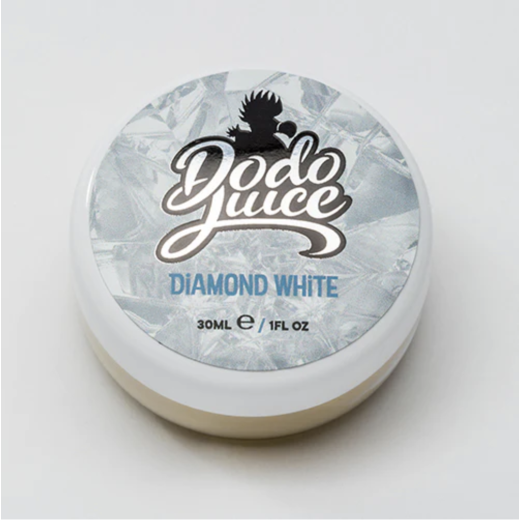 Твердий віск для світлих автомобілей Dodo Juice Diamond White (30мл)