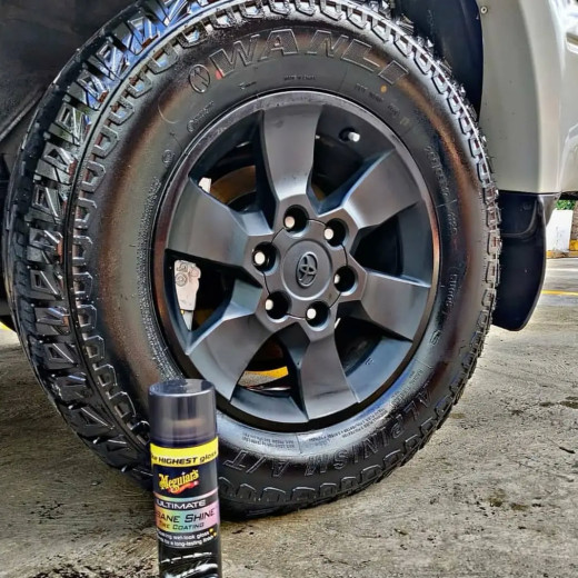 Спрей для чорніння шин - Meguiar's Ultimate Insane Shine™ Tire Coating 425 г. (G190315)